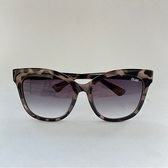 New Quay Its My Way Cat Eye Sunglasses Oversized Milky Tortoise Smoke main image 12